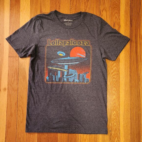 Lollapalooza 2022 UFO Chicago Skyline Grey Graphic Tee, Perfect, Lolla, Sz S - Picture 3 of 7